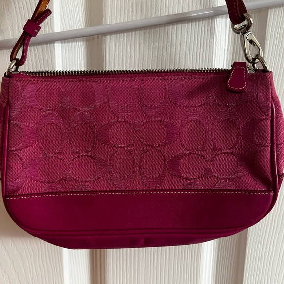 Vintage Y2K Coach Pink Demi Baguette Shoulder Bag - Picture 1 of 4